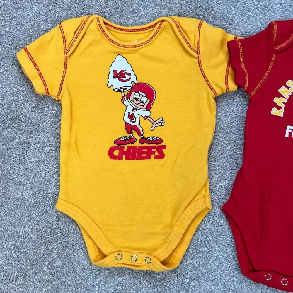 Kansas City Chiefs Football NFL Team Apparel Baby One-Piece Bundle (3-6M)